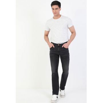 Blugi regular fit cu aspect decolorat Jack