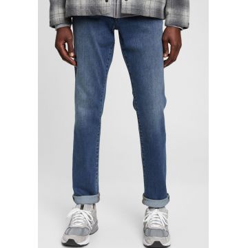 Blugi slim fit