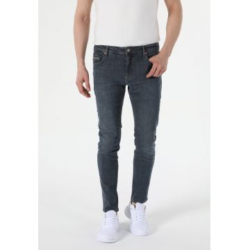 Blugi skinny cu 5 buzunare