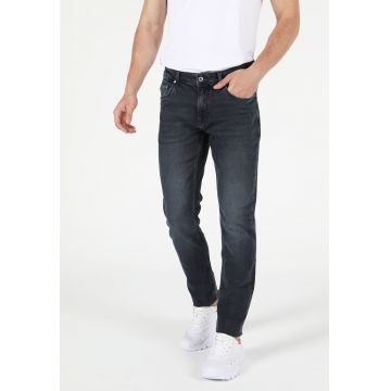 Blugi slim fit cu aspect decolorat Danny