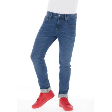Blugi slim fit cu talie medie