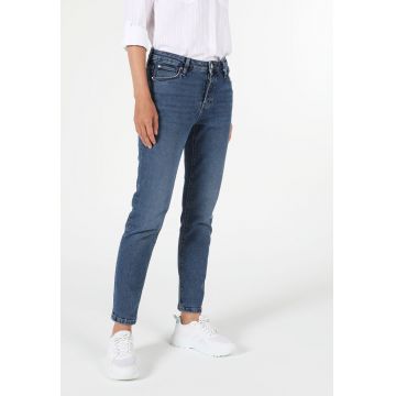 Blugi slim fit cu talie medie 703 Carla