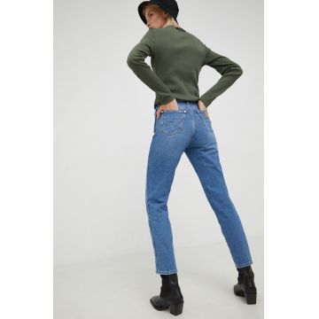 Wrangler jeansi Mom Morticia femei , high waist