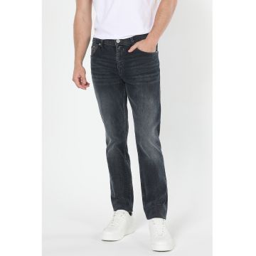 Blugi slim fit cu aspect decolorat Danny