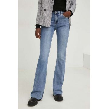 Answear Lab jeansi PREMIUM JEANS x colecția limitată SISTERHOOD femei medium waist
