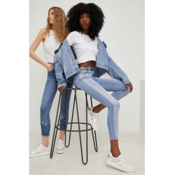 Answear Lab jeansi x colecția limitată SISTERHOOD femei high waist