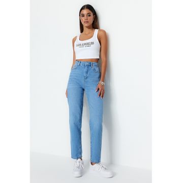 Blugi mom fit cu talie inalta