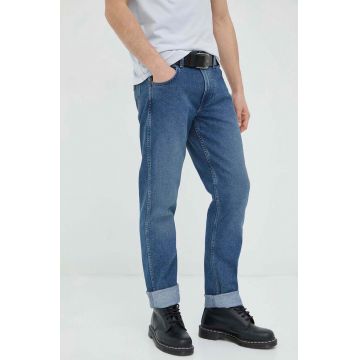 Wrangler jeansi Greensboro barbati