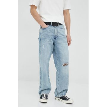 Wrangler jeansi Redding barbati