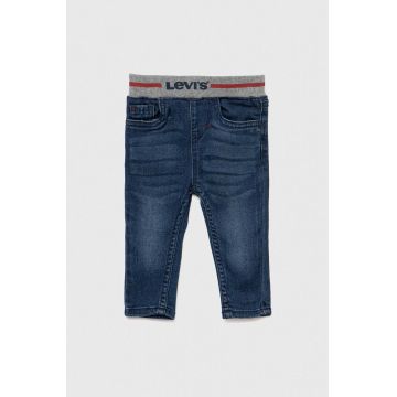 Levi's jeans bebelusi