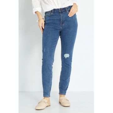 Blugi mom fit cu talie inalta