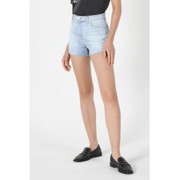 Blugi scurti slim fit Blugi scurti slim fit