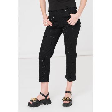 Blugi crop cu pete decorative