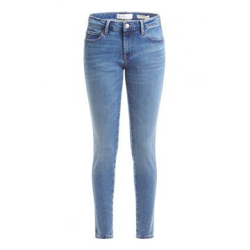 Blugi skinny