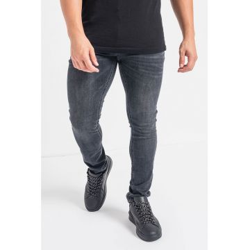 Blugi slim fit cu model uni
