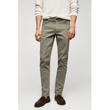 Blugi slim fit Jan Blugi slim fit Jan