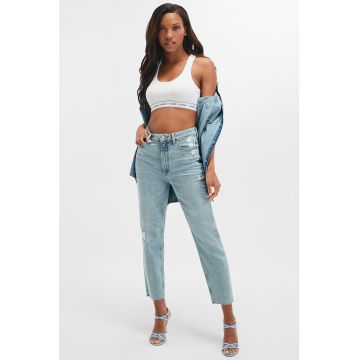 Blugi mom fit