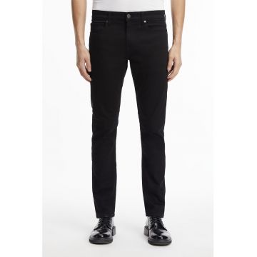 Blugi slim fit cu talie medie