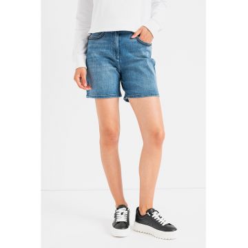 Pantaloni scurti din denim cu aspect decolorat