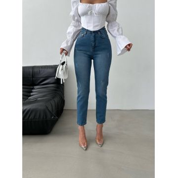 Blugi mom fit elastici cu zgarieturi