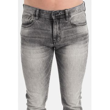 Blugi slim fit cu aspect decolorat J13