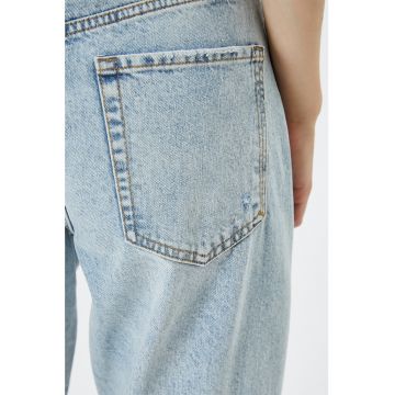 Blugi crop cu talie inalta