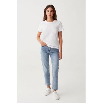 Blugi mom-fit cu aspect decolorat chimic