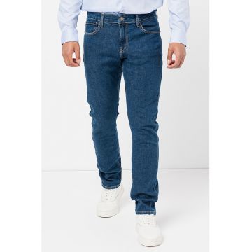 Blugi slim fit cu talie medie