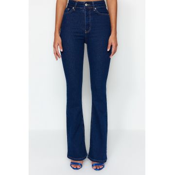 Blugi bootcut cu talie inalta