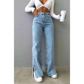 Blugi mom fit MonTery, cu slit scurt pe picior si lungime oversize, Albastru deschis