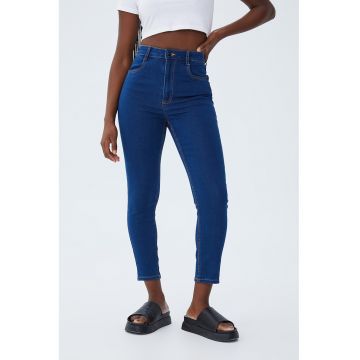 Blugi skinny cu talie inalta