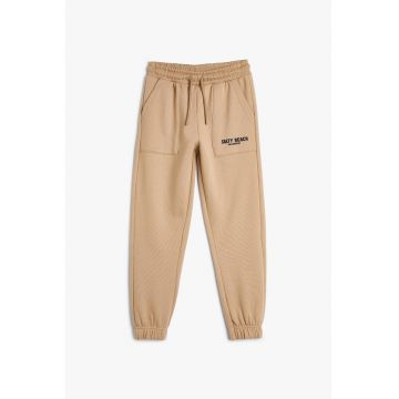 Pantaloni de trening cu talie ajustabila