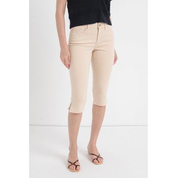 Blugi capri slim fit