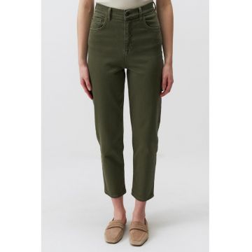 Blugi crop cu talie inalta