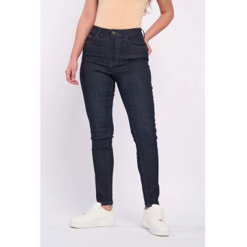 Blugi skinny cu efect push-up