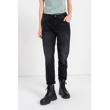 Blugi mom fit cu talie inalta