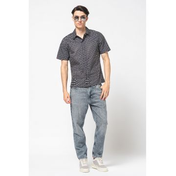 Blugi relaxed fit cu aspect decolorat Dad
