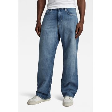 Blugi relaxed fit cu aspectt decolorat
