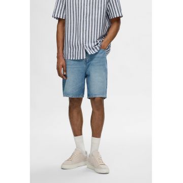Blugi scurti relaxed fit