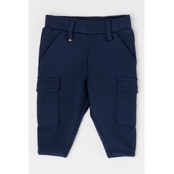 Pantaloni cu buzunare cu clapa