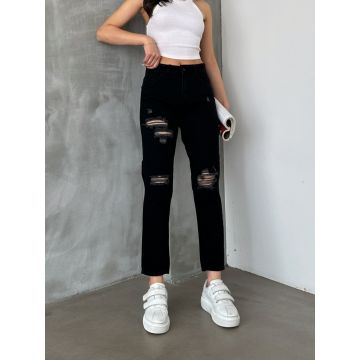 Blugi mom fit cu rupturi