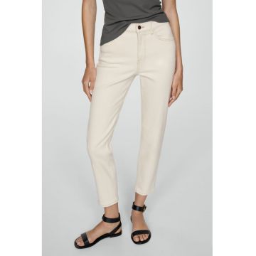 Blugi mom fit cu talie inalta