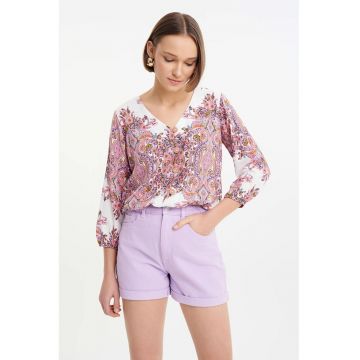 Blugi scurti cu talie elastica