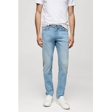Blugi slim fit Jan