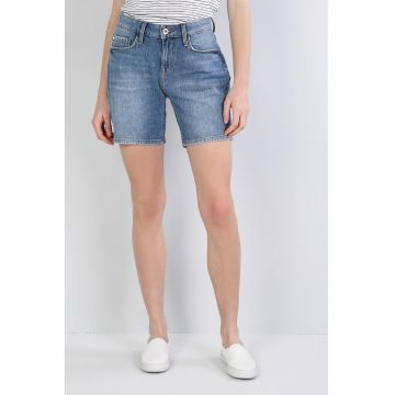 Pantaloni scurti regular fit din denim