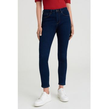Blugi crop slim fit1