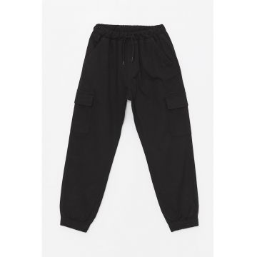 Pantaloni cargo cu croiala conica