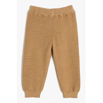 Pantaloni din tricot fin
