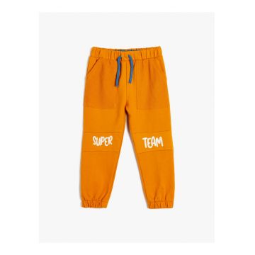 Pantaloni de trening cu text
