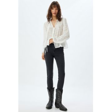 Blugi skinny cu buzunare